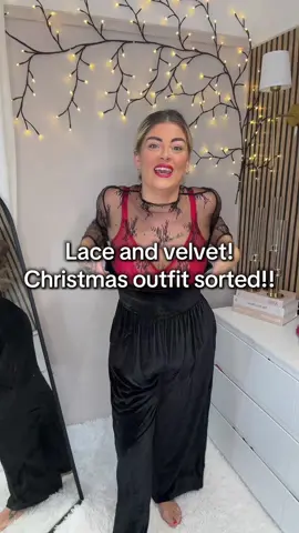 This is giving Christmas night out already!! I’m in love!! #christmasnightout #goingoutoutfit #outfitinspo #blackfriday #tiktokmademebuylt 