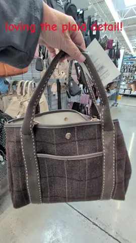 #WalmartPartner  Plaid is in this season and I'm loving the subtle detail on this handbag. It's got that classy vibe with a budget pricetag  To shop this bag in my 